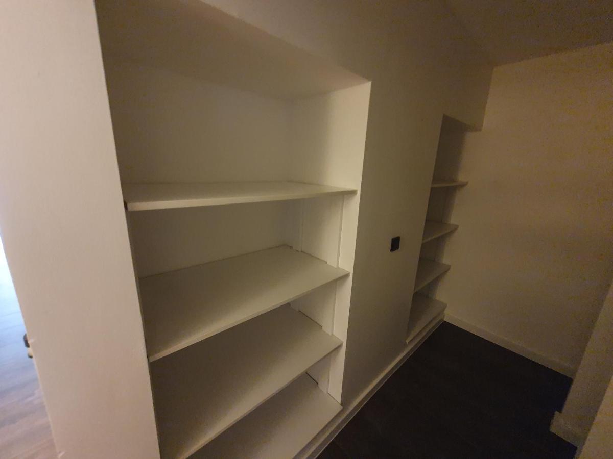Neumuehler Hof Ferienwohnung "Stefan" Bietet 4 Schlafzimmer Und 4 Baeder , Eine Grosse Badewanne Und Grosser Terrasse Zum Garten, Kostenfreie Parkmoeglichkeiten Schwerin Kültér fotó